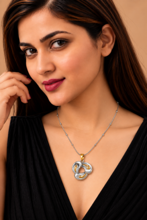 Orneve Éternelle Trinity Sculpt Pendant Necklace